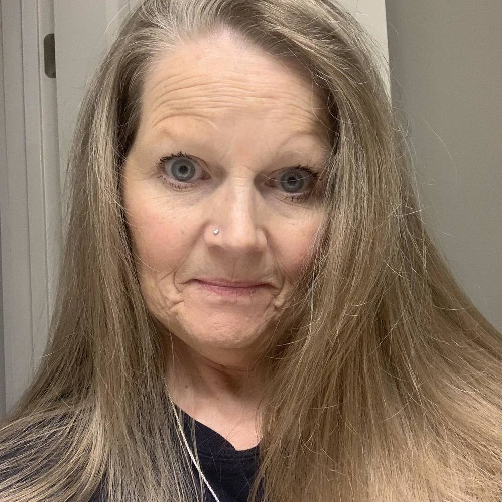 Meet your Posher, Tina